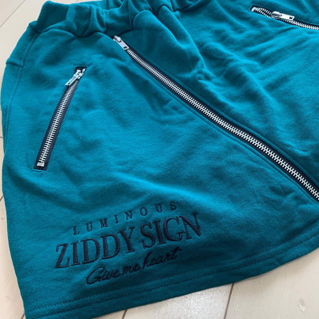 ZIDDY(ジディー)の未使用品☆ジディ　裏毛ファスナー付きスカートパンツ　スカパン キッズ/ベビー/マタニティのキッズ服女の子用(90cm~)(スカート)の商品写真