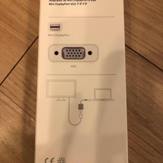 Apple(アップル)の【純正】Apple Mini DisplayPort VGAアダプタ スマホ/家電/カメラのテレビ/映像機器(映像用ケーブル)の商品写真