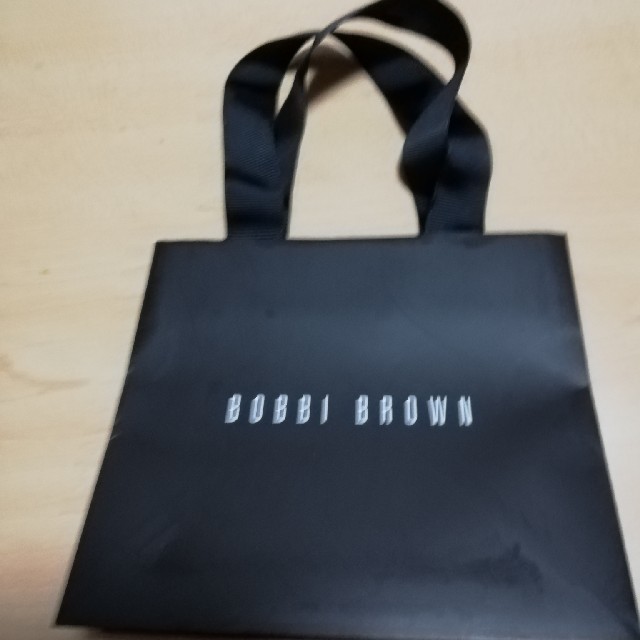 BOBBI BROWN(ボビイブラウン)の紙袋 レディースのバッグ(ショップ袋)の商品写真