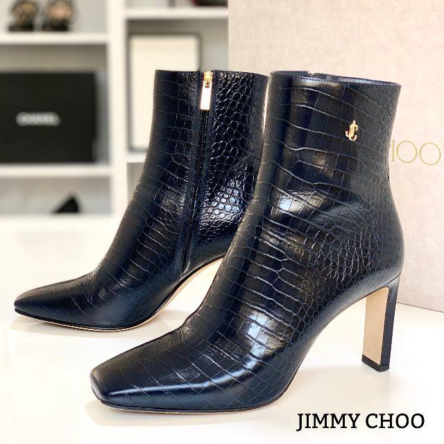 JIMMY CHOO(ジミーチュウ)の1508 新作 美品 ジミーチュウ ショートブーツ レディースの靴/シューズ(ブーツ)の商品写真