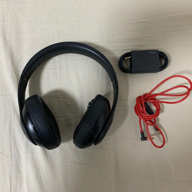 Beats by Dr Dre(ビーツバイドクタードレ)のBeats wireless ヘッドホン スマホ/家電/カメラのオーディオ機器(ヘッドフォン/イヤフォン)の商品写真