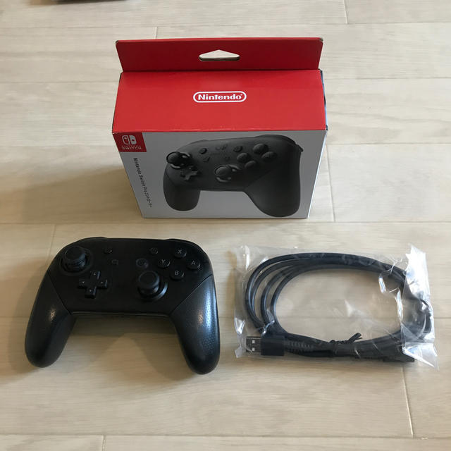 Nintendo Switch Proコントローラー　スイッチ　プロコン