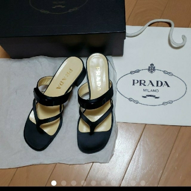 「超美品」PRADA　プラダサンダル