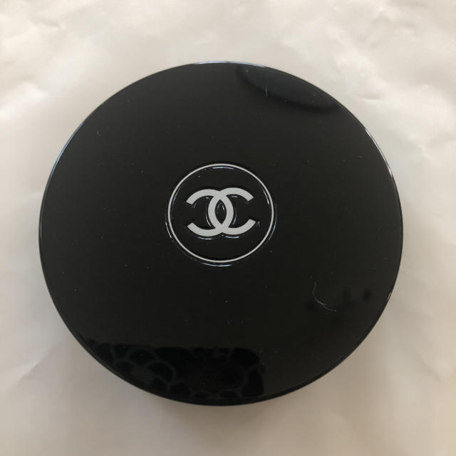 CHANEL(シャネル)のCHANEL ファンデーション コスメ/美容のベースメイク/化粧品(ファンデーション)の商品写真