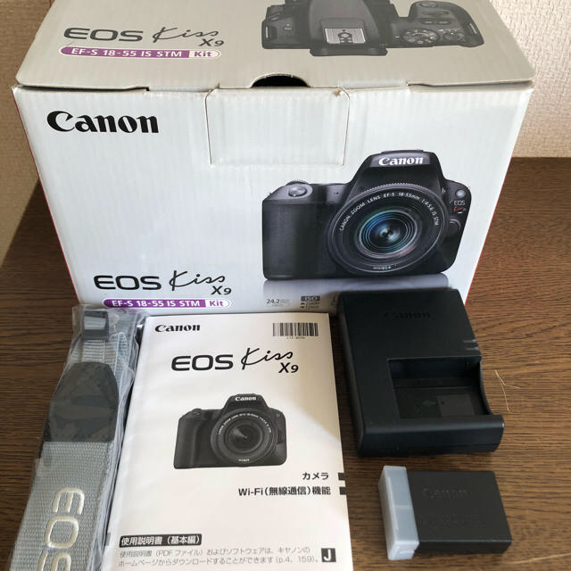 キャノン EOS Kiss X9 レンズキット ホワイト 一眼レフカメラ