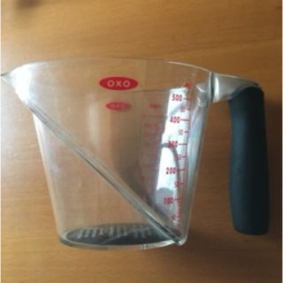 oxo 計量カップ　500ml(調理道具/製菓道具)