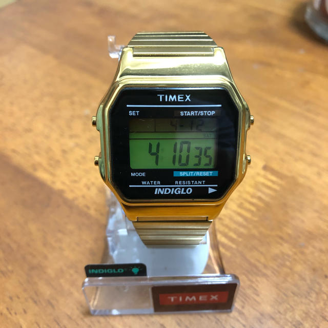 TIMEX(タイメックス)のTIMEX  クラシックデジタル オリジナル ゴールド  T78677 メンズの時計(腕時計(デジタル))の商品写真