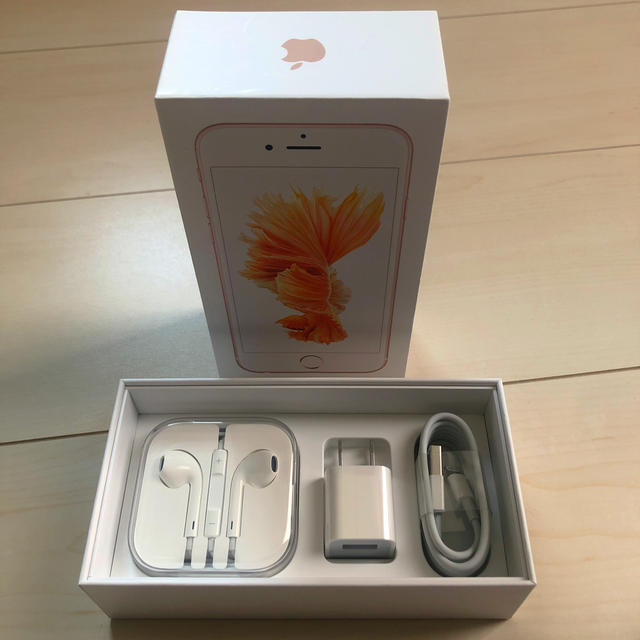 Apple(アップル)の値下　Apple 正規品　新品　イヤホン　充電器　セット スマホ/家電/カメラのスマートフォン/携帯電話(バッテリー/充電器)の商品写真