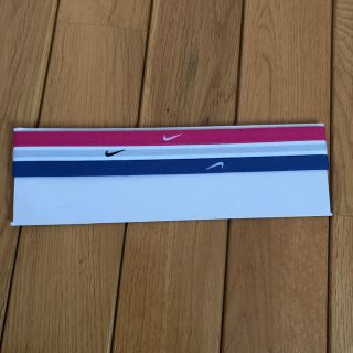 ナイキ(NIKE)のスポーツヘッドバンド(その他)