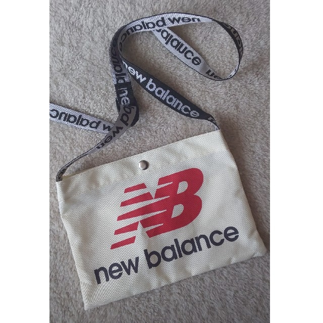 New Balance(ニューバランス)のニューバランス サコッシュ ショルダーバッグ レディースのバッグ(ショルダーバッグ)の商品写真