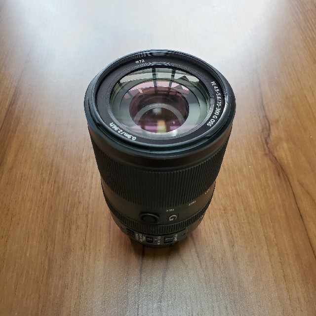 SONY(ソニー)のFE 70-300mm F4.5-5.6 G OSS SEL70300G スマホ/家電/カメラのカメラ(レンズ(ズーム))の商品写真