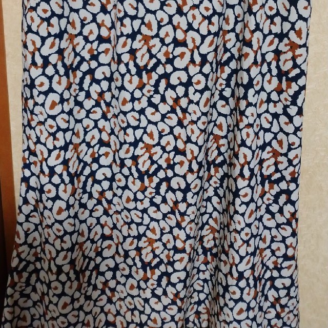 dholic(ディーホリック)の花柄ロングスカート レディースのスカート(ロングスカート)の商品写真