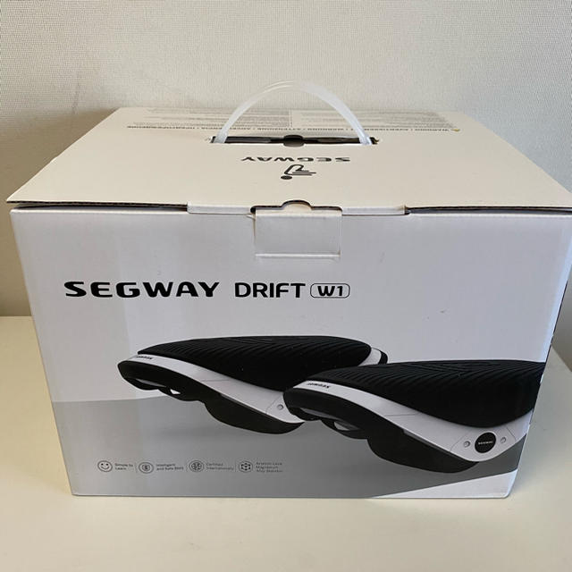 正規品　新品未開封　Segway Drift W1 セグウェイ エンタメ/ホビーのエンタメ その他(その他)の商品写真