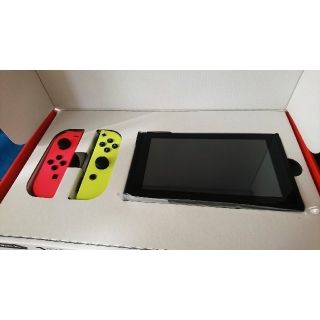 ニンテンドースイッチ(Nintendo Switch)の【USED】Nintendo Switch + あつまれどうぶつの森 セット(家庭用ゲーム機本体)