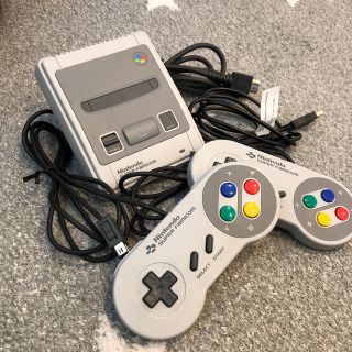 Nintendo ゲーム機本体 ニンテンドークラシックミニ スーパーファミコン(家庭用ゲーム機本体)