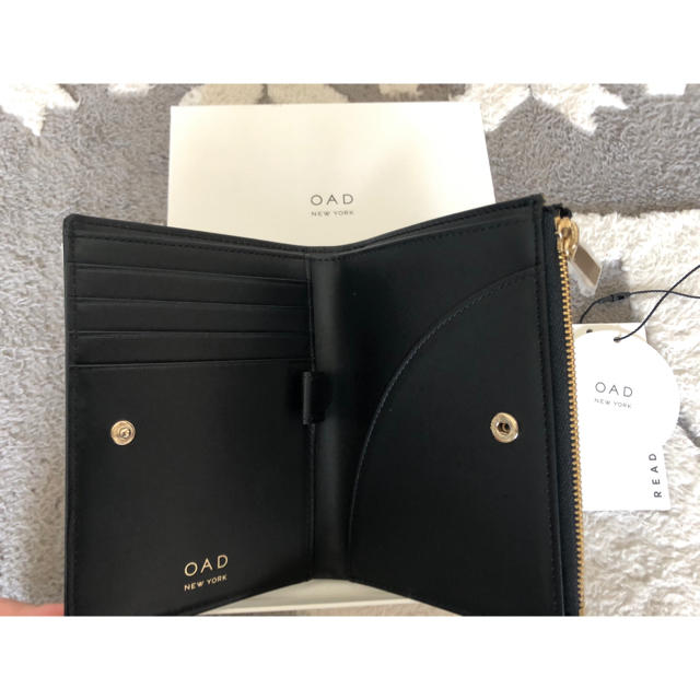 UNITED ARROWS(ユナイテッドアローズ)の限定値下げ　新品★OAD NEW YORK パスポート 2つ折り財布 旅行 レディースのファッション小物(財布)の商品写真