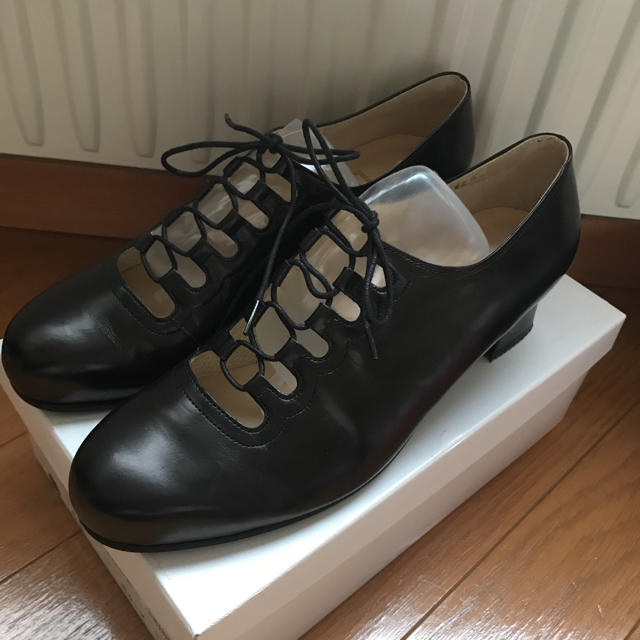 革靴　編み上げ黒カーフ　25センチ レディースの靴/シューズ(ハイヒール/パンプス)の商品写真
