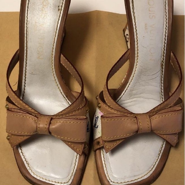 LOUIS VUITTON(ルイヴィトン)のルイヴィトン　リボン　サンダル　 レディースの靴/シューズ(サンダル)の商品写真