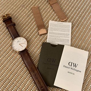 ダニエルウェリントン(Daniel Wellington)の【リコリコ様専用】ダニエルウェリントン　腕時計(腕時計)