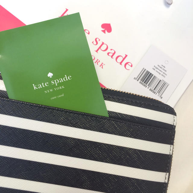 kate spade new york(ケイトスペードニューヨーク)のお値下げ！新品Kate♠︎財布 レディースのファッション小物(財布)の商品写真