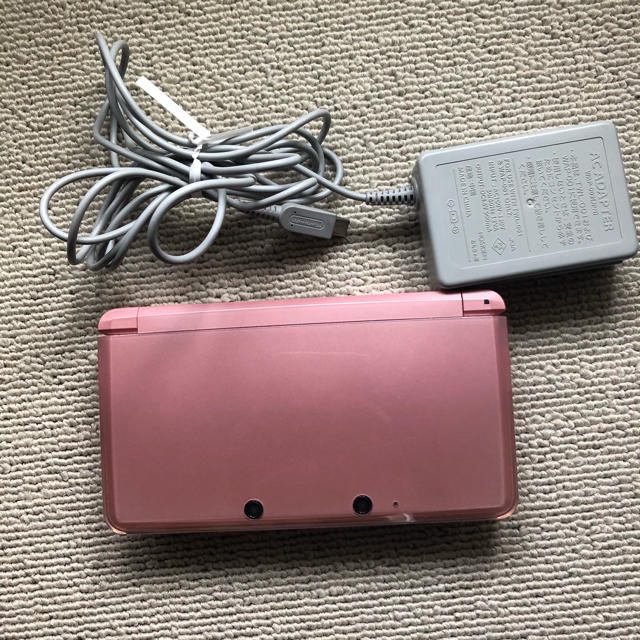 ニンテンドー3DS ピンク　充電器