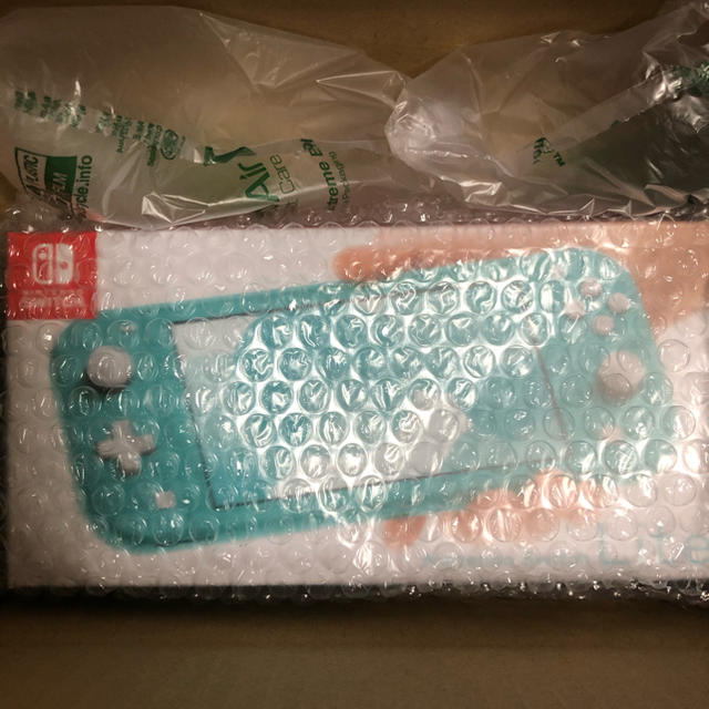 Nintendo Switch(ニンテンドースイッチ)の【新品】ニンテンドー スイッチ ライト Nintendo Switch Lite エンタメ/ホビーのゲームソフト/ゲーム機本体(携帯用ゲーム機本体)の商品写真