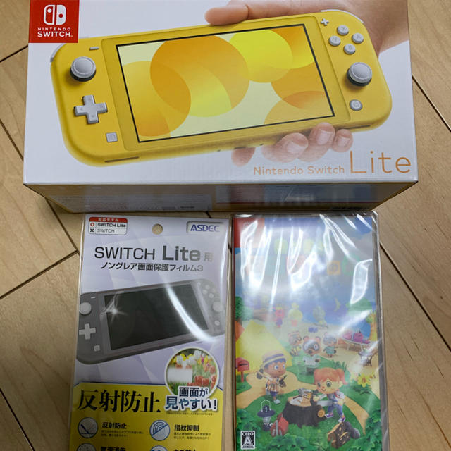 Switch lite あつまれどうぶつの森 保護シート付き-