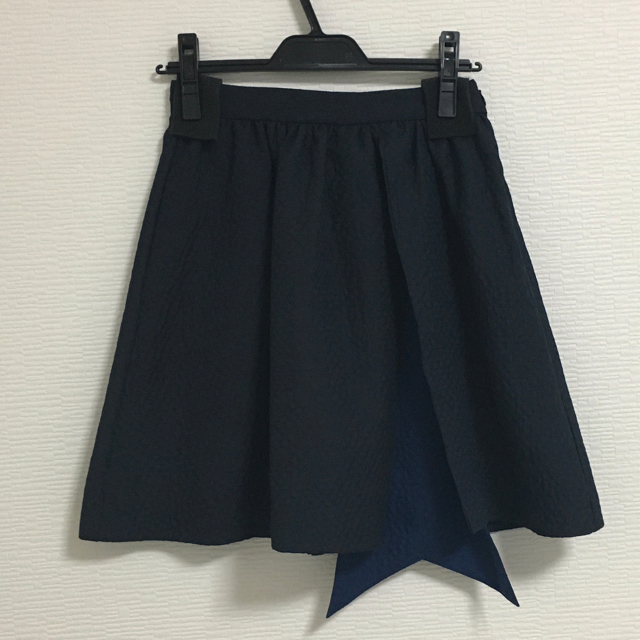 PAMEO POSE(パメオポーズ)のPAMEO POSE SASH GATHER SKIRT レディースのスカート(ひざ丈スカート)の商品写真