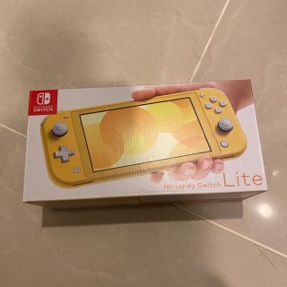 ニンテンドースイッチ(Nintendo Switch)のNintendo Switch Lite イエロー(携帯用ゲーム機本体)