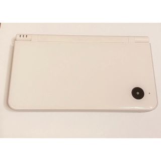 ニンテンドーDS(ニンテンドーDS)の【箱、充電器付き】任天堂　DSi LL ホワイト(携帯用ゲーム機本体)