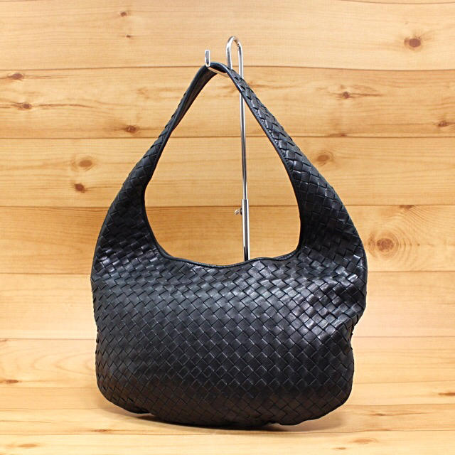 Bottega Veneta(ボッテガヴェネタ)の正規品【良品】BOTTEGA VENETTA ワンショルダー レディースのバッグ(ショルダーバッグ)の商品写真