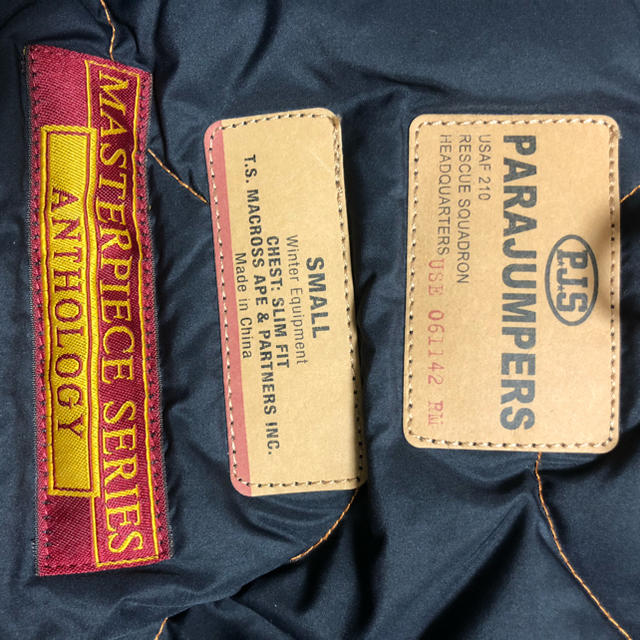 パラジャンパーズ　GOBI メンズのジャケット/アウター(ダウンジャケット)の商品写真