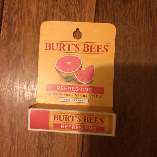 バーツビーズ(BURT'S BEES)の新品未使用　バーツビーツ  リップクリーム(リップケア/リップクリーム)