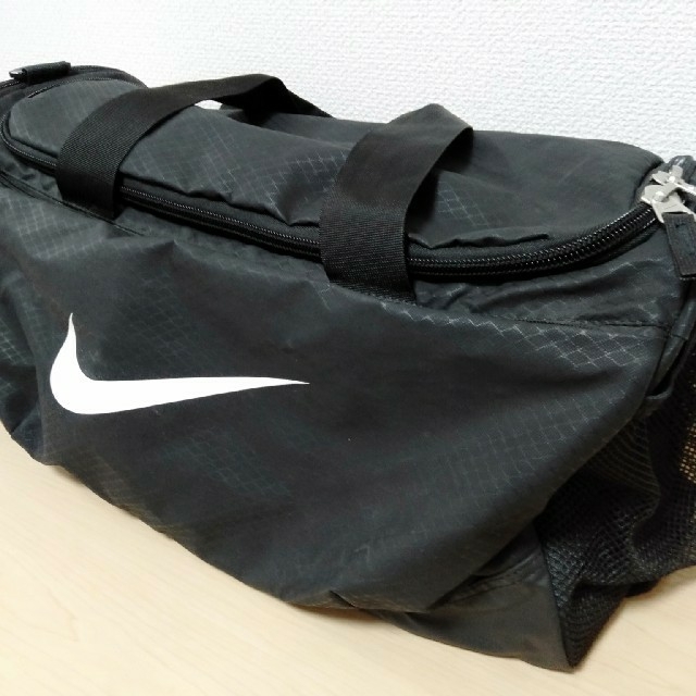 NIKE(ナイキ)の【本日のみ!最安値!】ナイキ☆ボストンバッグ メンズのバッグ(ボストンバッグ)の商品写真