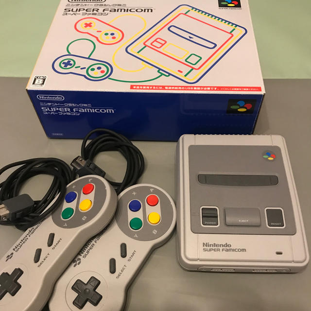 美品】ニンテンドークラシックミニスーパーファミコン【ケーブル無し