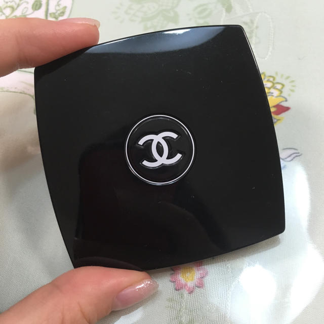 CHANEL(シャネル)のCHANEL シャネルミニ鏡 レディースのファッション小物(ミラー)の商品写真