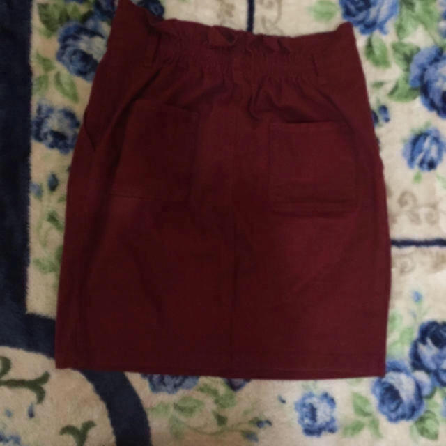 EMSEXCITE(エムズエキサイト)のエムズエキサイト、スカート レディースのスカート(ひざ丈スカート)の商品写真