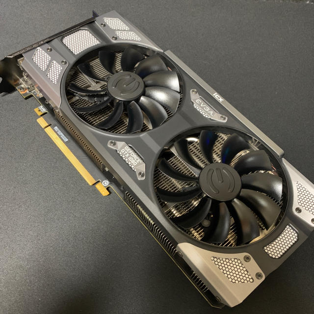 GTX 1080 (EVGA GEFORCE GTX 1080 FTW2)