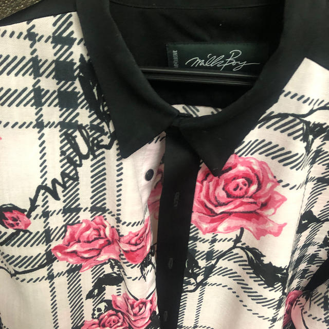 MILKBOY(ミルクボーイ)のMILK BOY 薔薇シャツ　レア メンズのトップス(シャツ)の商品写真