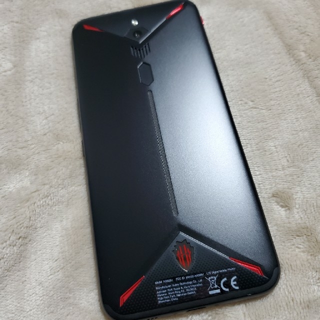 nubia red magic 3 スマホ/家電/カメラのスマートフォン/携帯電話(スマートフォン本体)の商品写真