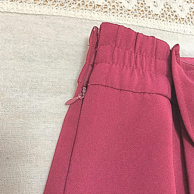 allamanda(アラマンダ)の美品♡Hallamanda アラマンダ INGNI リボンスカート M ボルドー レディースのスカート(ひざ丈スカート)の商品写真