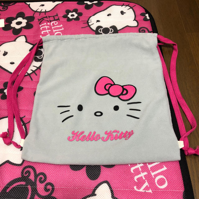 ハローキティ(ハローキティ)のHello Kitty ハローキティー　フリースナップザック　グレー その他のその他(その他)の商品写真