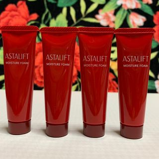 アスタリフト(ASTALIFT)のアスタリフト　モイスチャーフォーム　洗顔料　12g×4本(洗顔料)