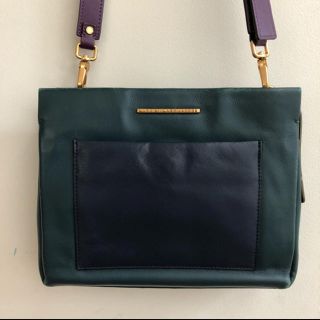 マークバイマークジェイコブス(MARC BY MARC JACOBS)のショルダーバッグ　MARC BY MARC JACOBS(ショルダーバッグ)