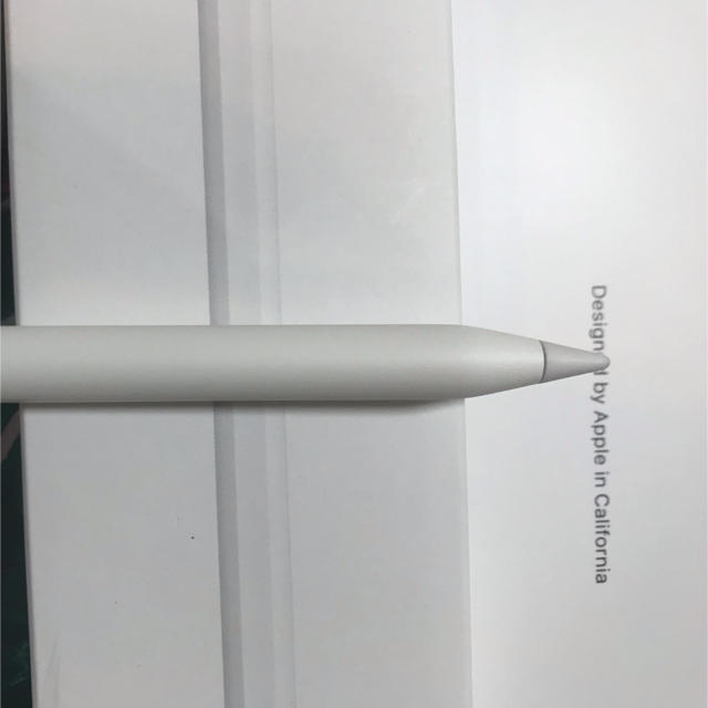 Apple(アップル)のアップルペンシル　第二世代　Apple pencil スマホ/家電/カメラのPC/タブレット(タブレット)の商品写真