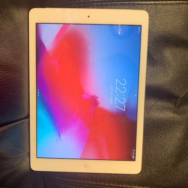 最大92%オフ! iPad Air WI-FI 16GB SILVER 第一世代 A1474 sushitai