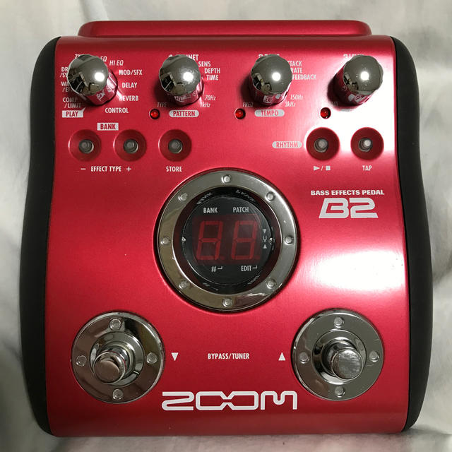 Zoom(ズーム)のZOOM B2 ベース マルチエフェクター 楽器のベース(ベースエフェクター)の商品写真