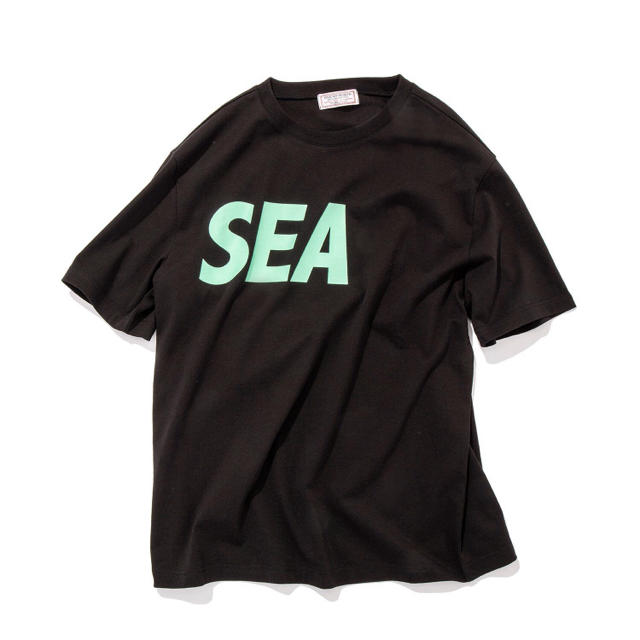 GUESS(ゲス)の【新品Ｌ】GUESS×WIND AND SEA OVERSIZE SS TEE メンズのトップス(Tシャツ/カットソー(半袖/袖なし))の商品写真