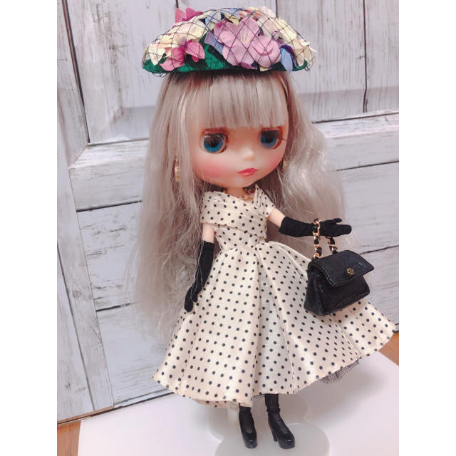 ネオブライス リーディングレディルーシー 【超目玉枠】 aleksandra