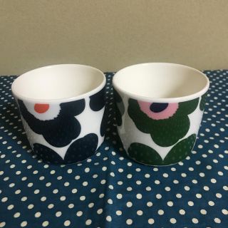 マリメッコ(marimekko)の★ マリメッコ  ウニッコ　ラテマグ　2個　oiva 限定品(グラス/カップ)